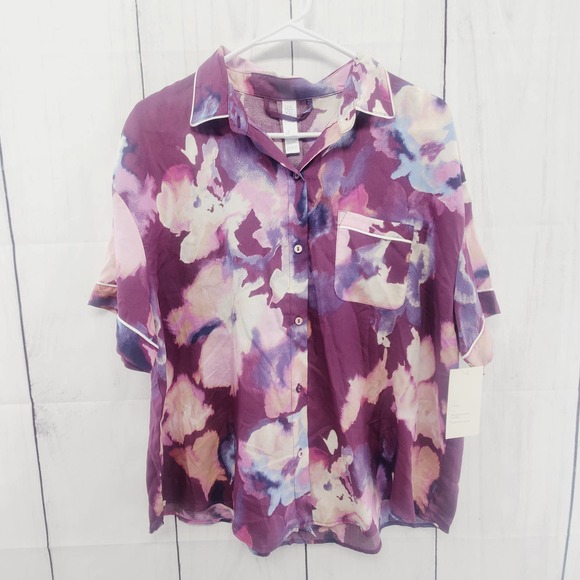 Above Stars New With Tag Light Weight Buttoned Front Short Sleeve Sleep Shirt - Picture 1 of 5